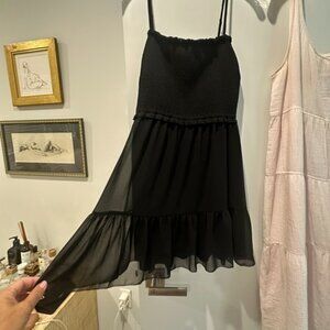 Aritzia Little Black Dress - Size Medium